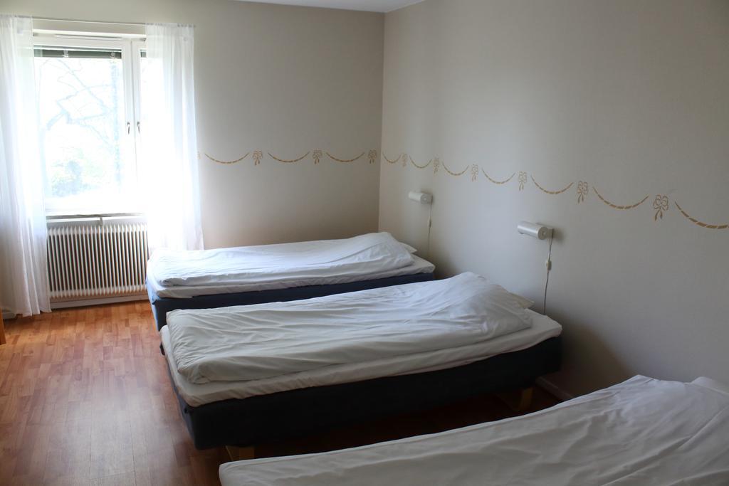 Ekbackens Vandrarhem Katrineholm Extérieur photo